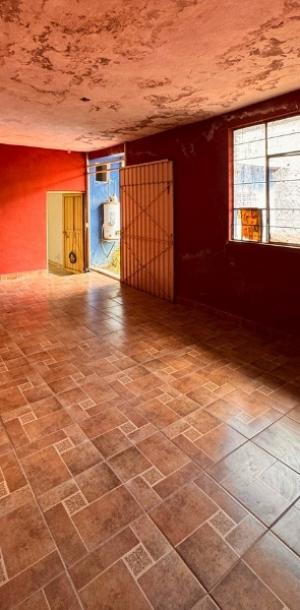 Casa en Avenida Miguel Hidalgo #47, Colonia centro Luvianos, Estado de México.-7